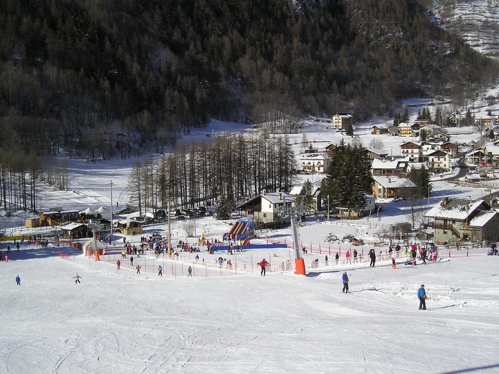 Отель Mont Gele Ollomont Экстерьер фото